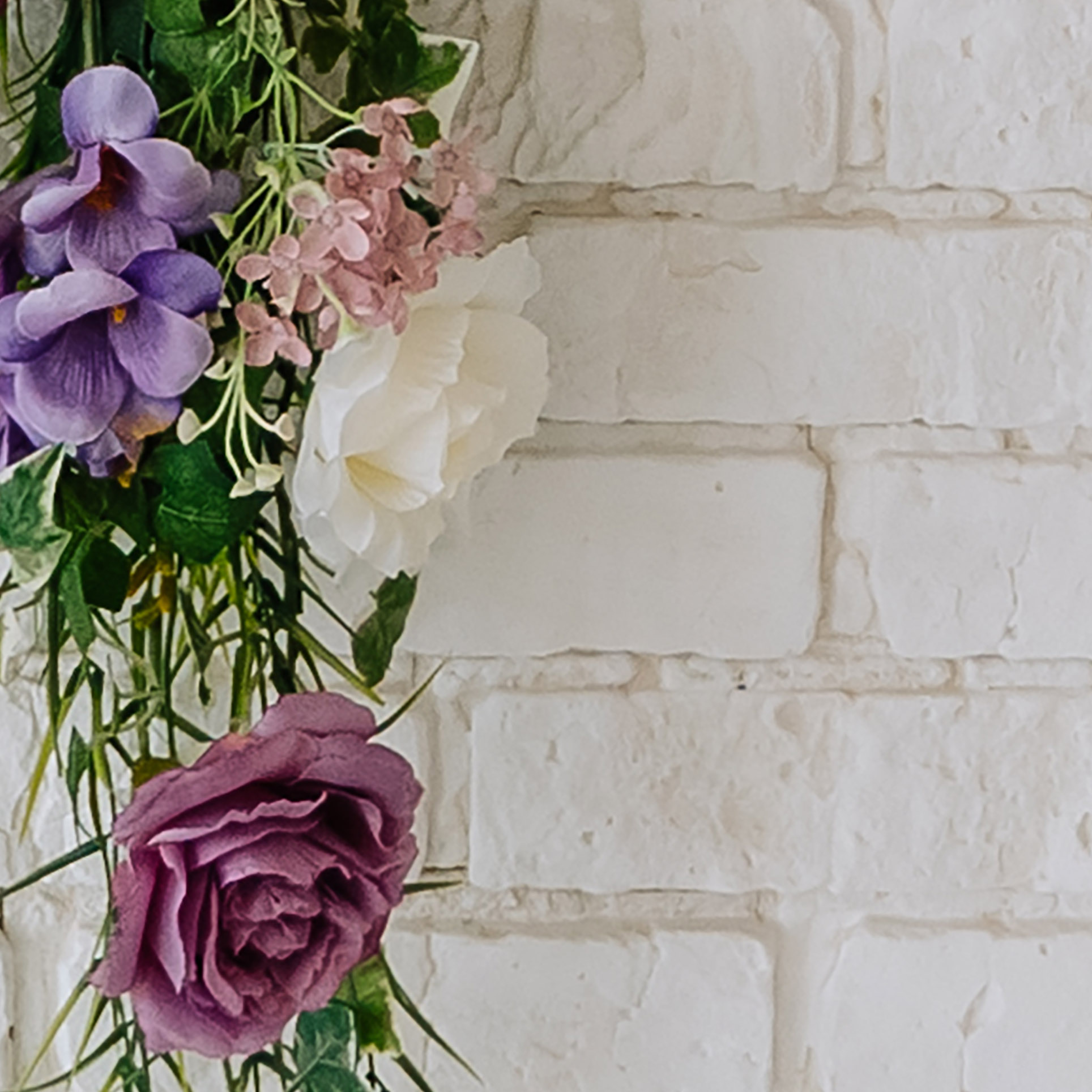 Tapeta růže na zdi