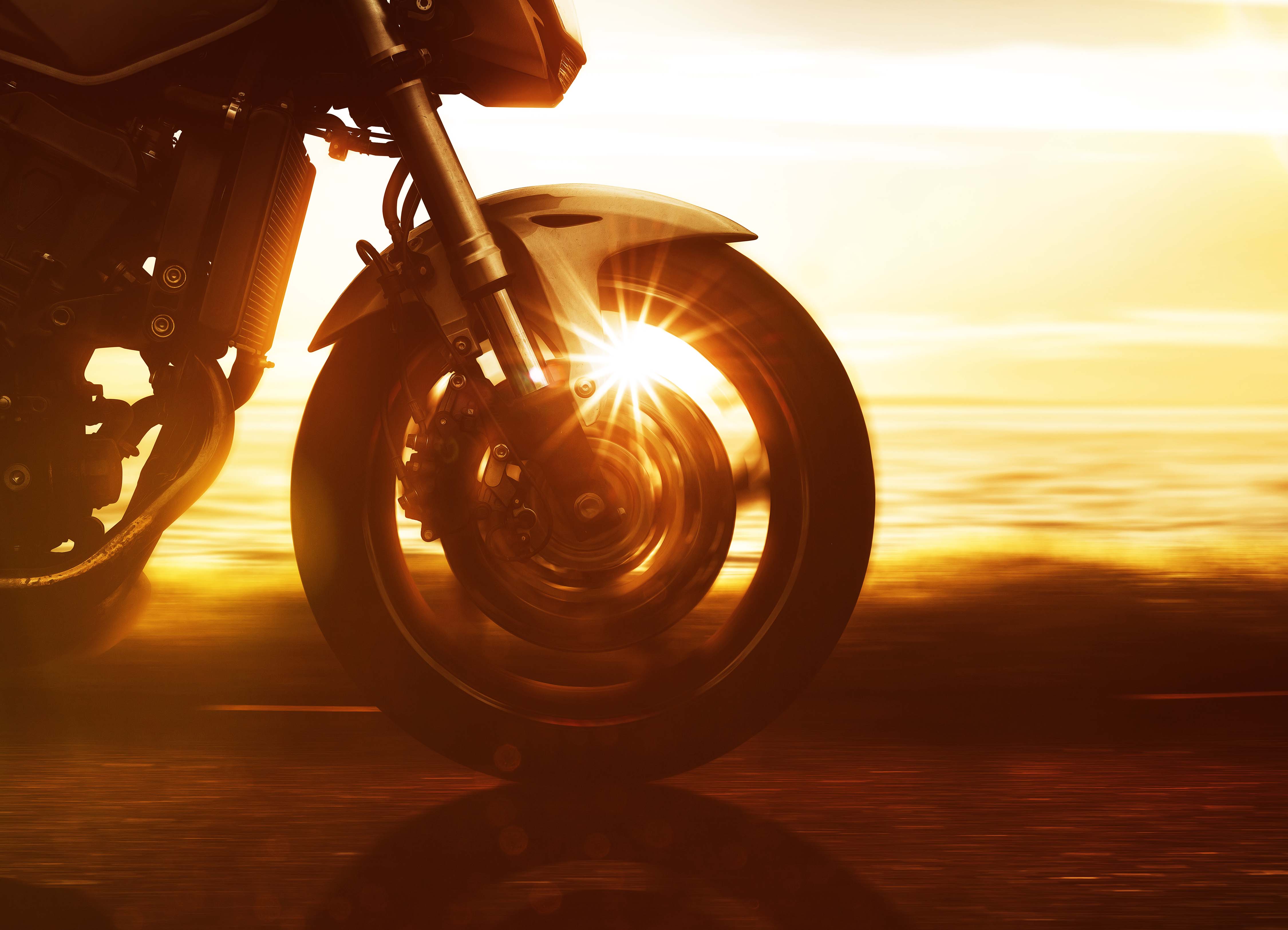 Tapeta Jízda při západu slunce