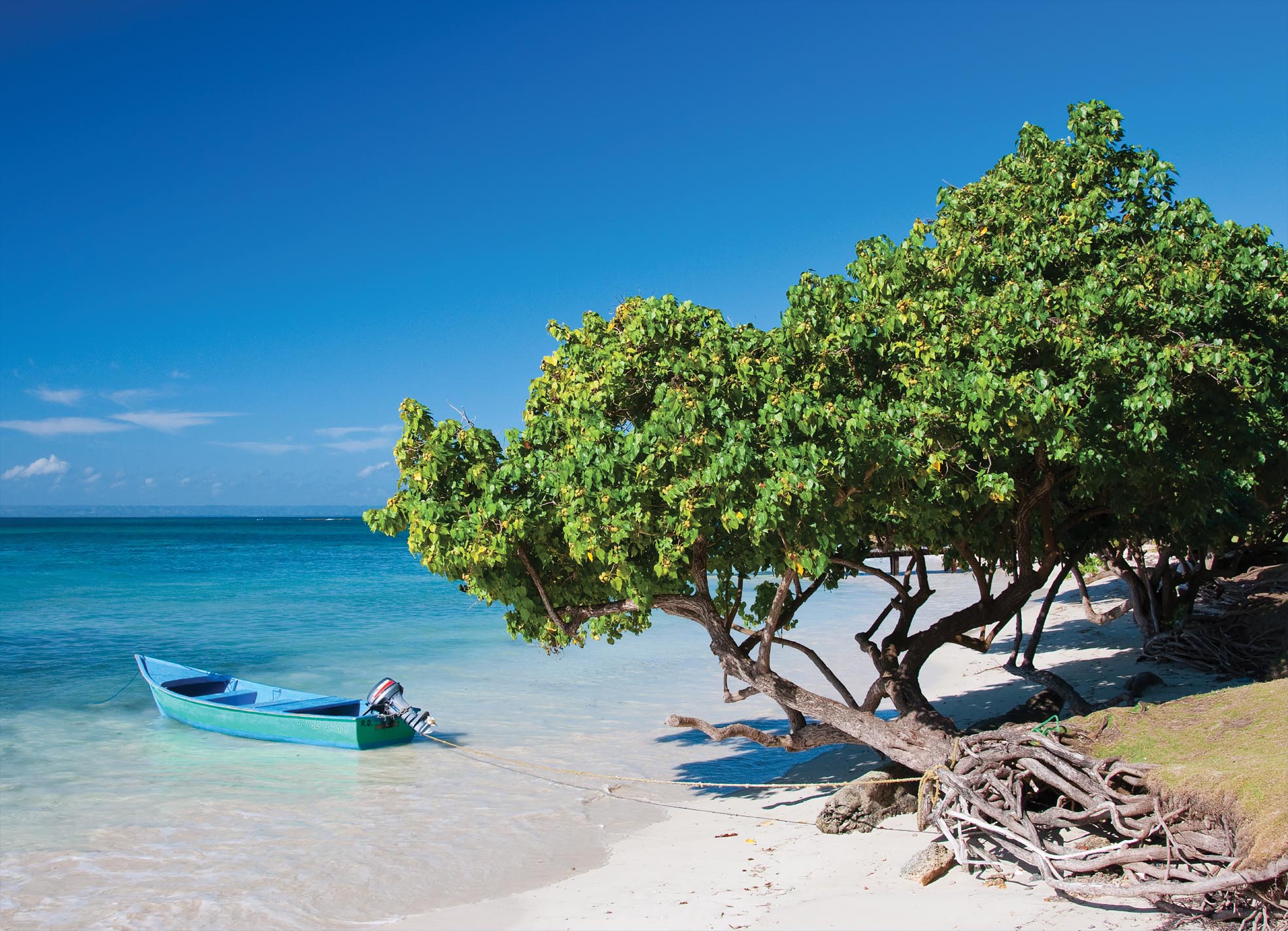 Tapeta Pláž s loďkou